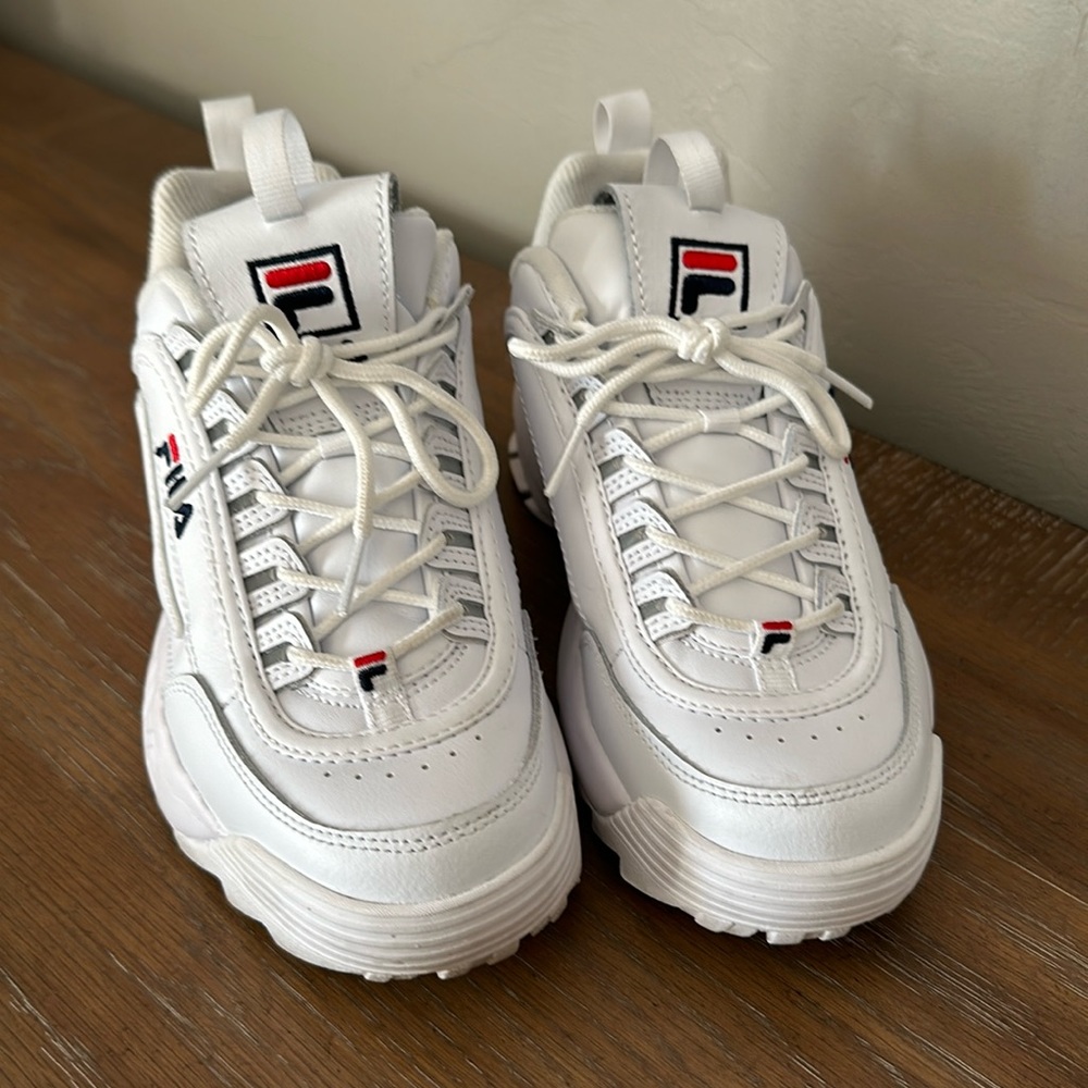 Fila white disruptor sneakers size 7